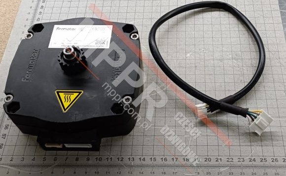 PMT-P106A5006001500HP0EF40E00000 Zespół silnika 106 V AC, 50 Hz, 600 obr./min, synchroniczny